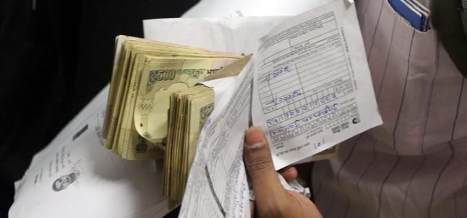 Modi orders to scrutinize all cash deposits above Rs 2.5 lakh made before 9 November